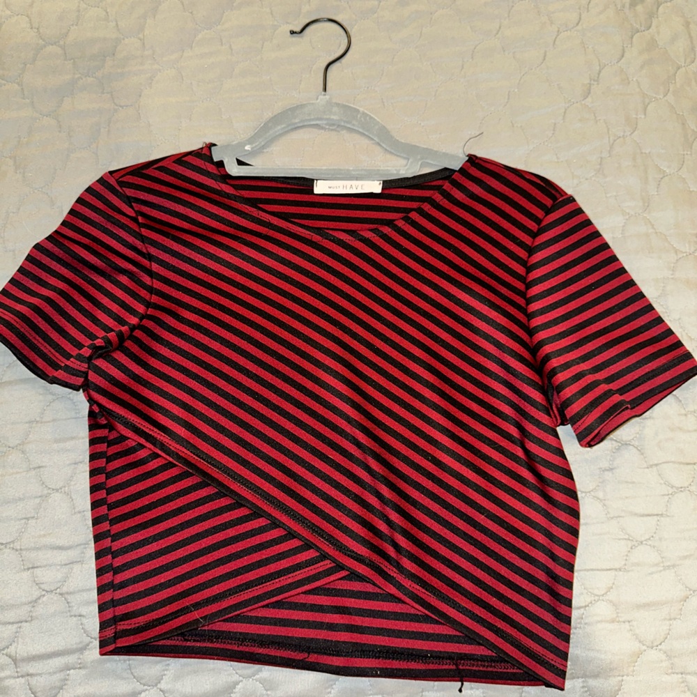 Must Have crop shirt